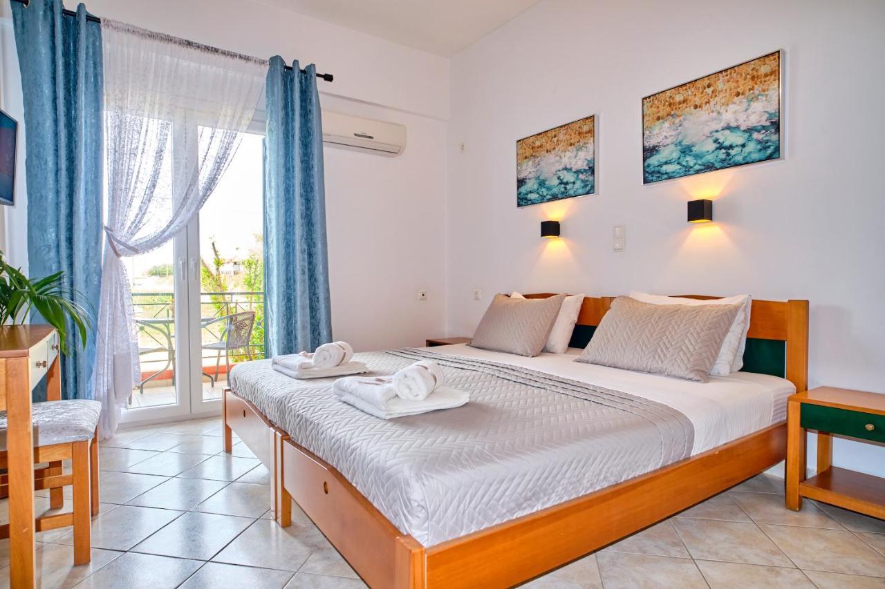 Logas Beach Studios Peroulades  Esterno foto